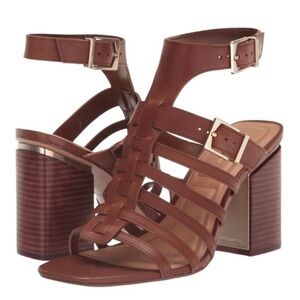 Vince Camuto Hicheny Buckle Sandal - Size 9